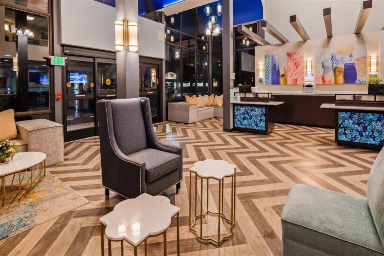Best Western Plus Landmark Inn Laconia Εξωτερικό φωτογραφία