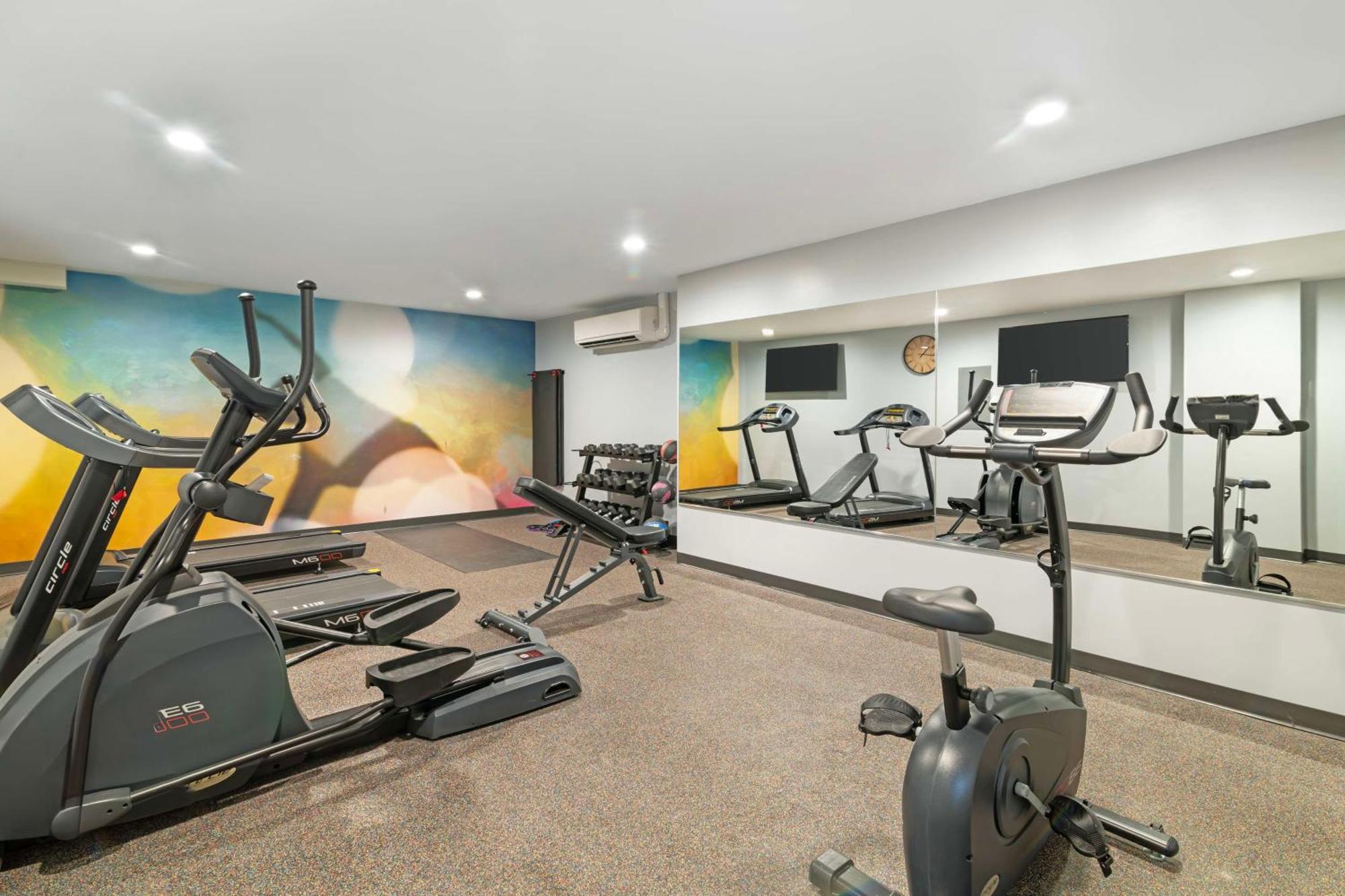 Best Western Plus Landmark Inn Laconia Εξωτερικό φωτογραφία